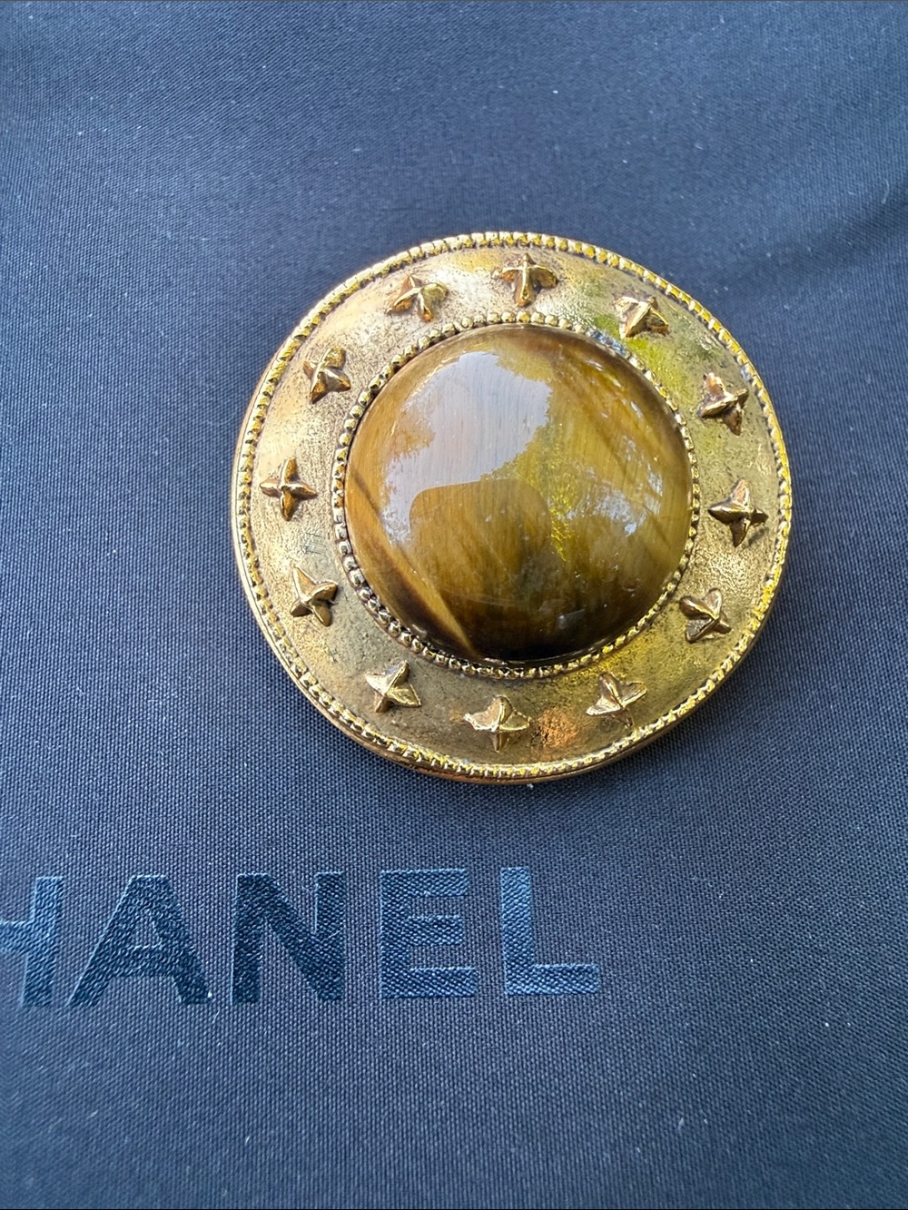 CHANEL Gold and Brown Button Earrings with Tiger's Eye Centers - Picture 7 of 9